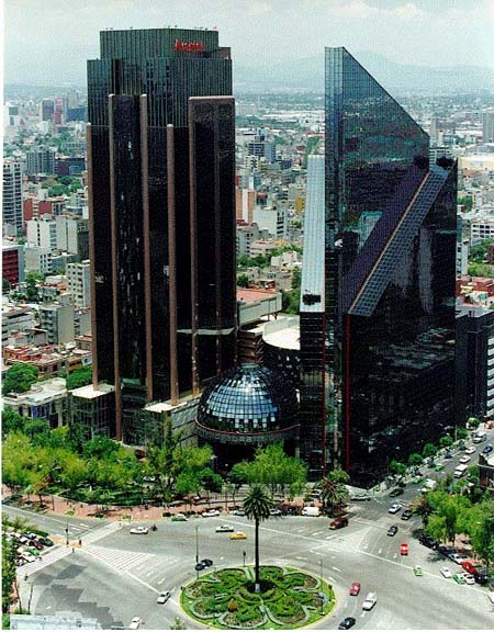 http://www.mexicomaxico.org/Reforma/images/GlorietaPalmaA.jpg